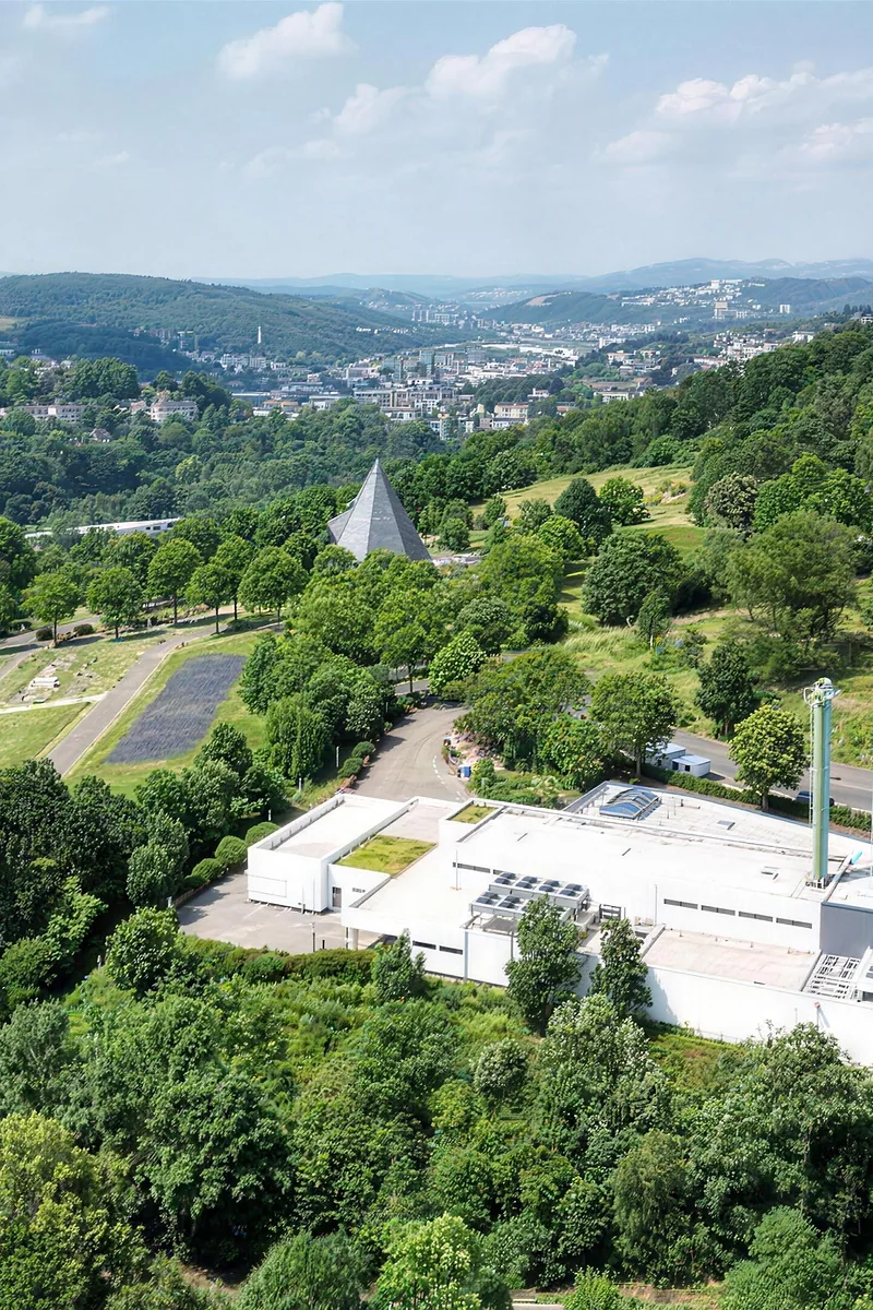 Referenz Krematorium Siegen: Website, Print & Fotografie
