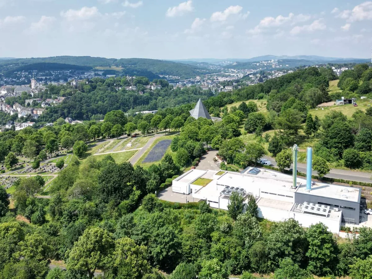 Referenzprojekt Krematorium Siegen aus Siegen: Feuerbestattung